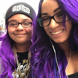 Meet your Posher, Adrianna